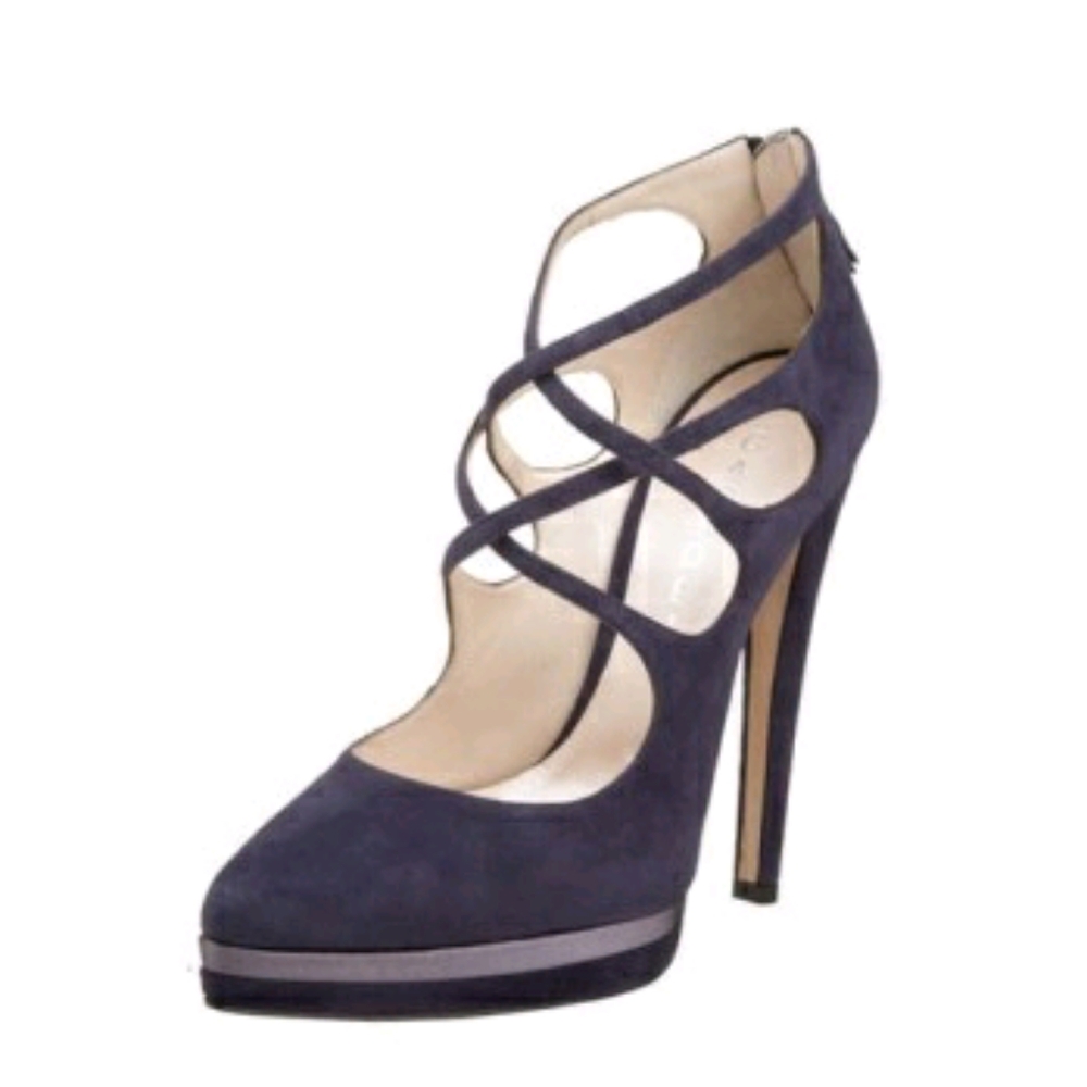 I WANT TO BUY THESE IN 8.5